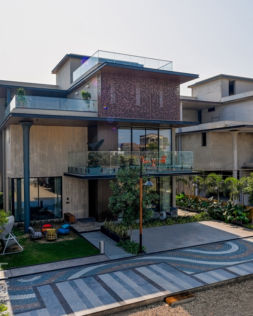 Posh Ville by Saamarth Sample House